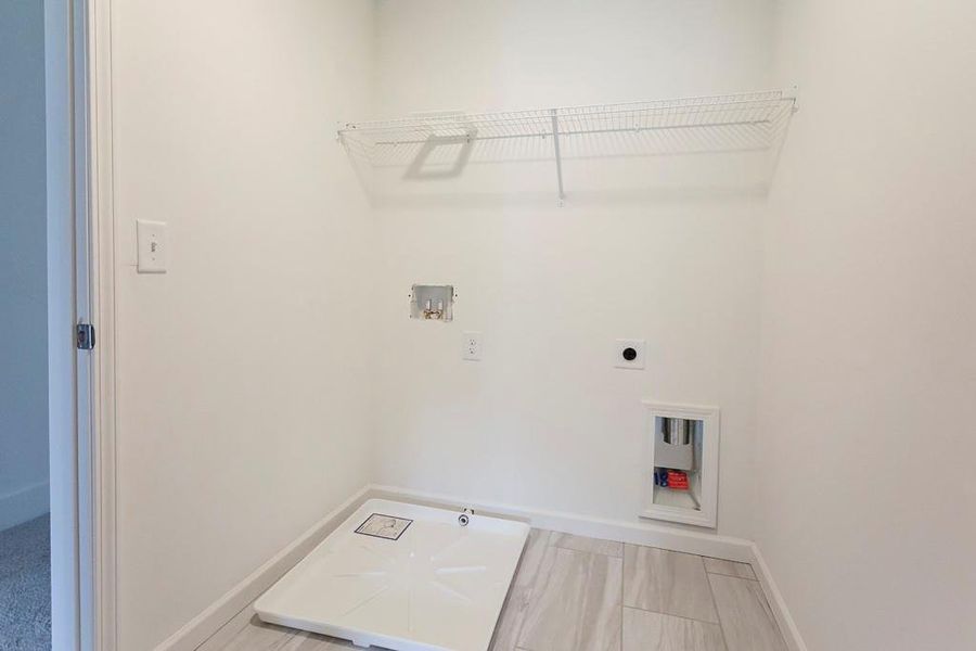 Spacious, unfurnished interior of a new home in , Buford (Image 16).