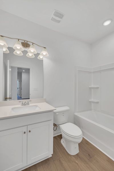 Furnished interior view inside a new home in Sweetbriar Place, Lebanon (Image 10). Furnished interior view inside a new home in Sweetbriar Place, Lebanon (Image 10).