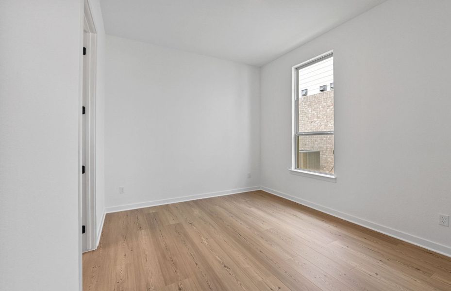 Representative unfurnished interior of a home built from the Boling by Pulte Homes in Kuempel Estates, Pflugerville (Image 46).