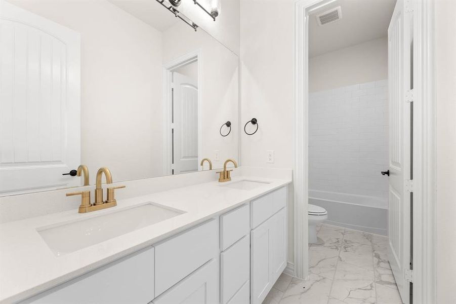 1473 Saguaro-Bathroom-2