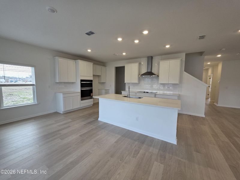 Furnished interior view inside a new home in Hyland Trail, Green Cove Springs (Image 11).