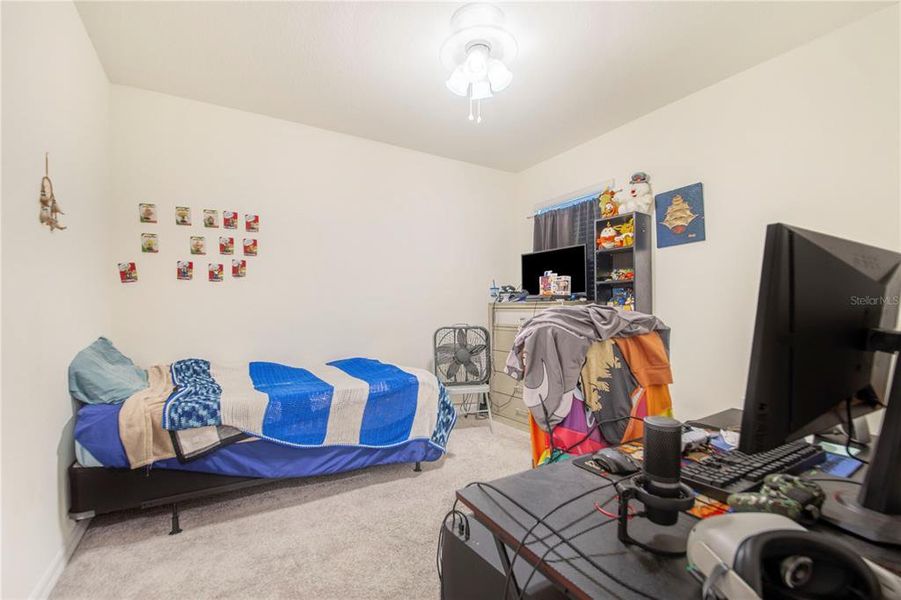 Furnished interior view inside a new home in Bradbury Creek, Haines City (Image 11).