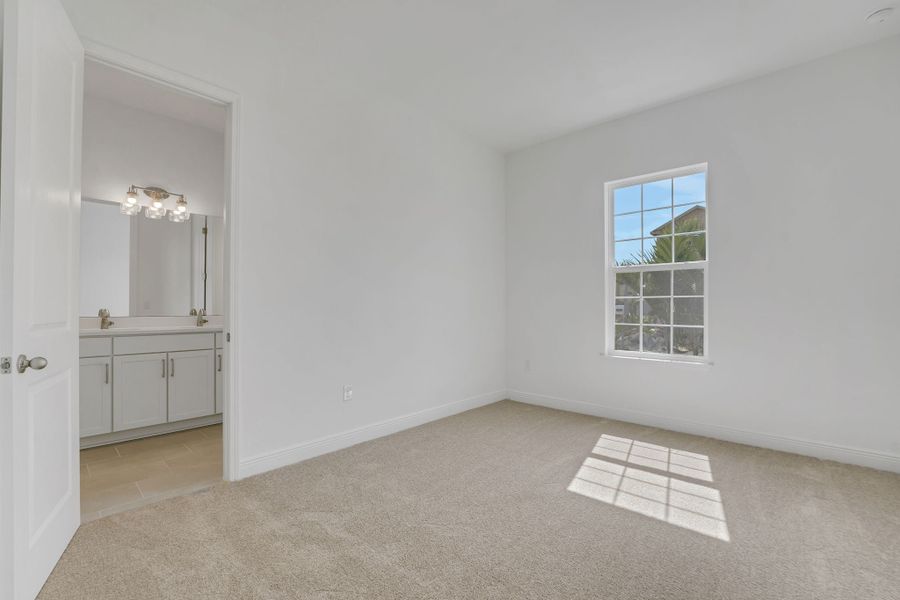 4br New Home in Winter Garden, FL.  - Slide 9