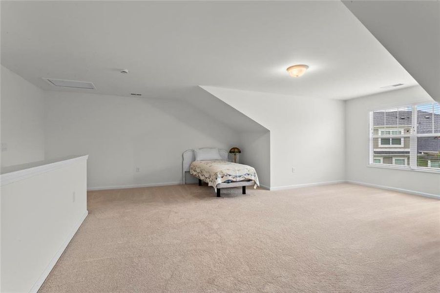 Image 20 of a home in .