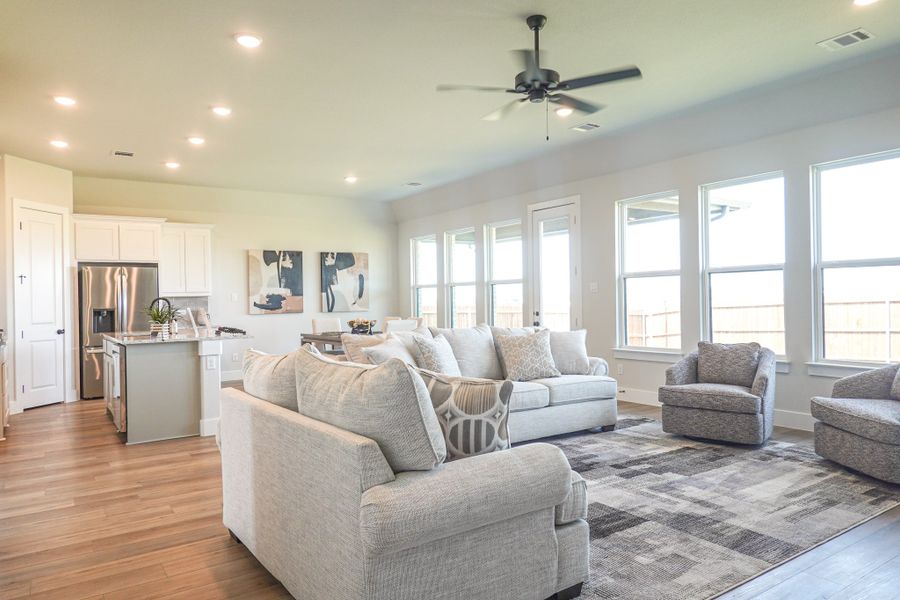Representative furnished interior of a home built from the The Aleutian by Lillian Custom Homes in Polo Ridge, Heath (Image 13).