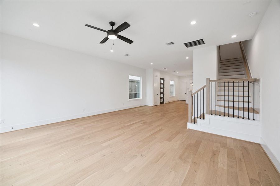 Images are of a similar home and may include different/upgraded finishes. Images are of a similar home and may include different/upgraded finishes.