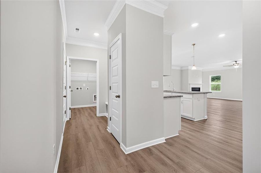 Spacious, unfurnished interior of a new home in Allen Manor, Hoschton (Image 43).
