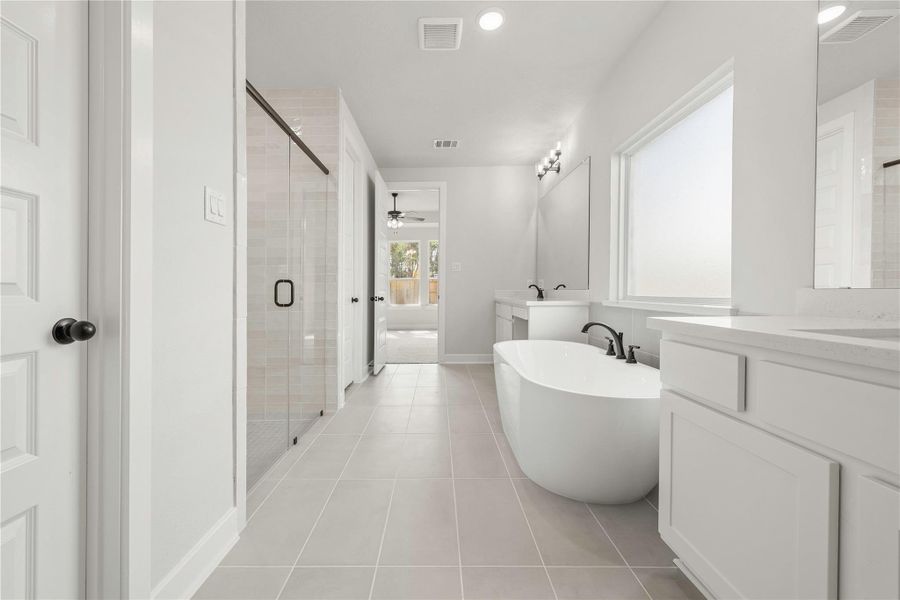 Furnished interior view inside a new home in The Woodlands Hills – 55', Willis (Image 5).