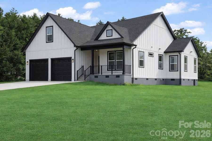 Front exterior of a new home in , Maiden, NC, highlighting curb appeal (Image 21).