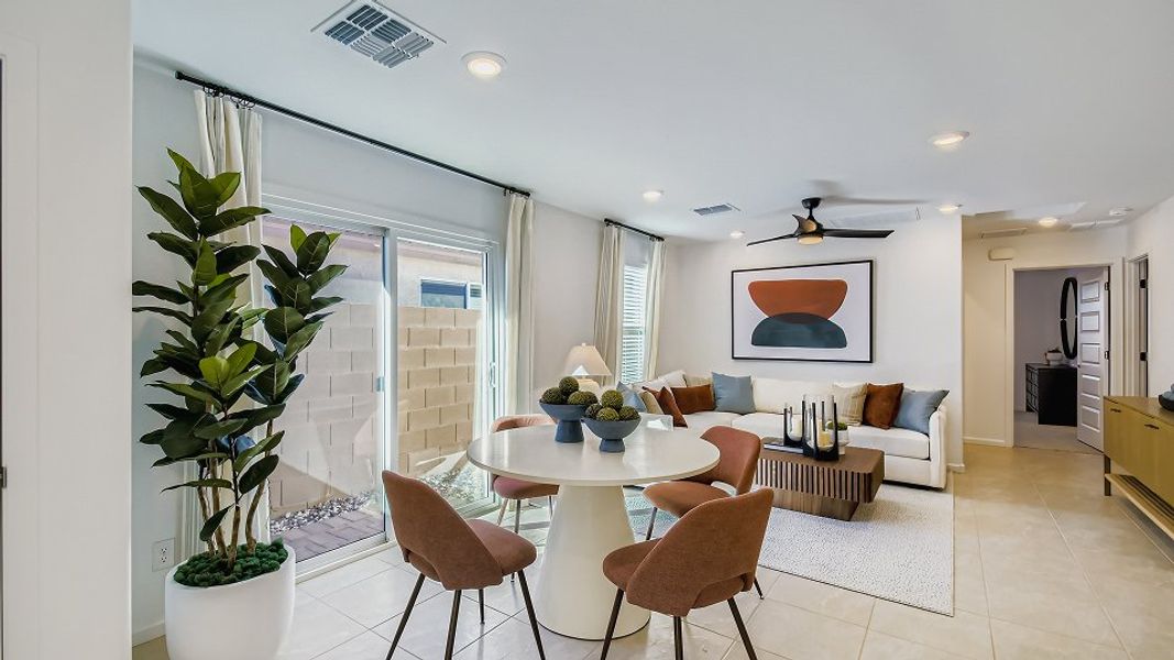 2556 Iris Dining 1of2 F1 Base2