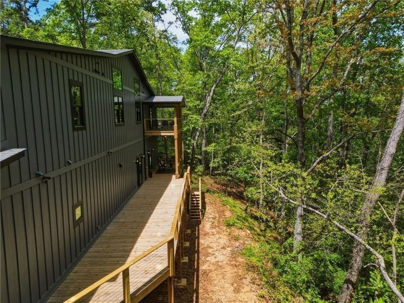 Image 84 of a home in .