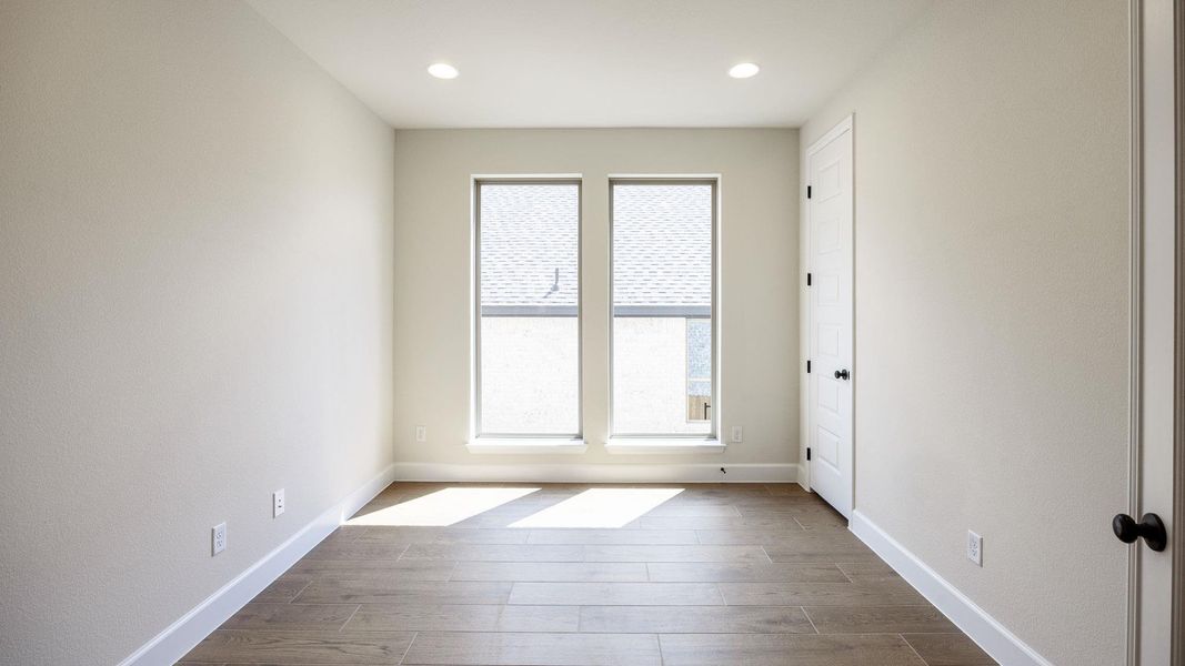 Spacious, unfurnished interior of a new home in Santa Rita Ranch - Eldorado, Liberty Hill (Image 11). Spacious, unfurnished interior of a new home in Santa Rita Ranch - Eldorado, Liberty Hill (Image 11).