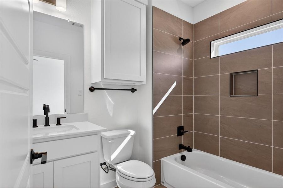 Image 31 of a home in Solterra. Image 31 of a home in Solterra.