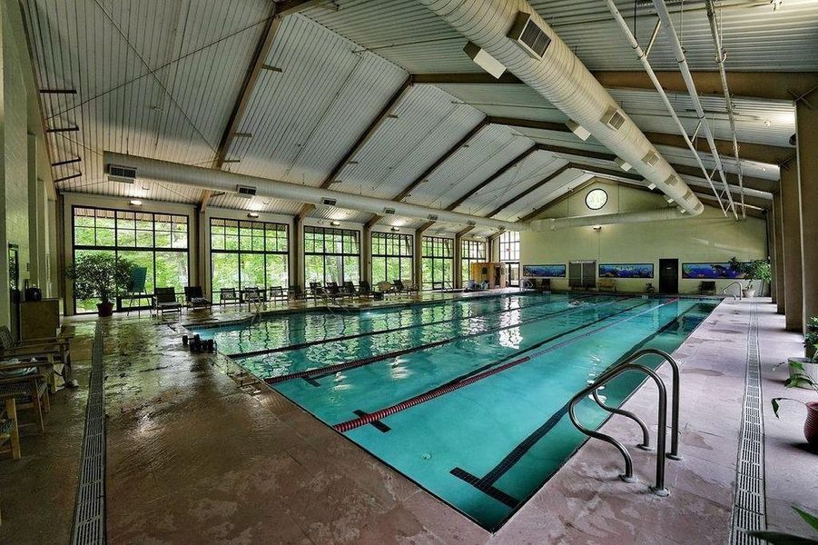 Community amenities in , Jasper (Image 51).