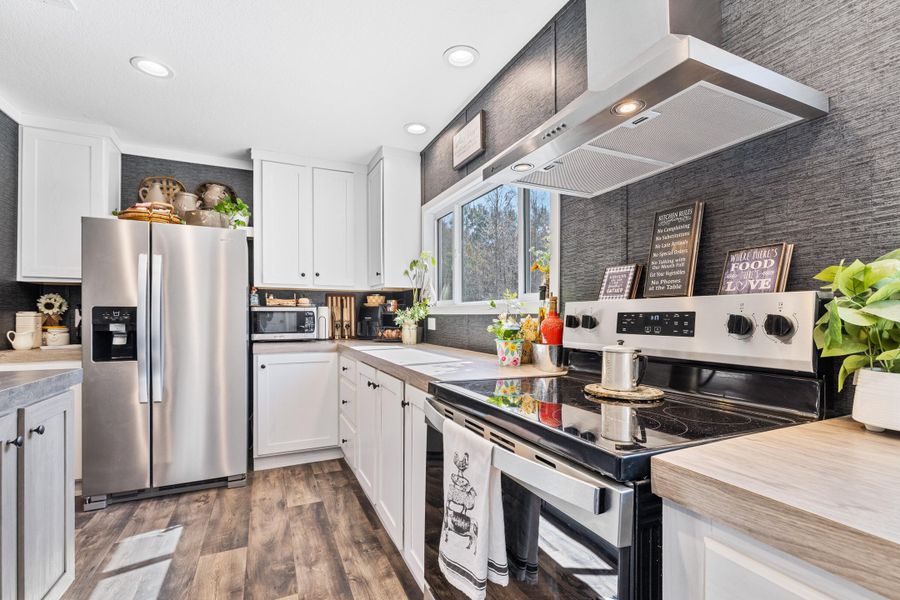 Furnished interior view inside a new home in , Cottageville (Image 28).