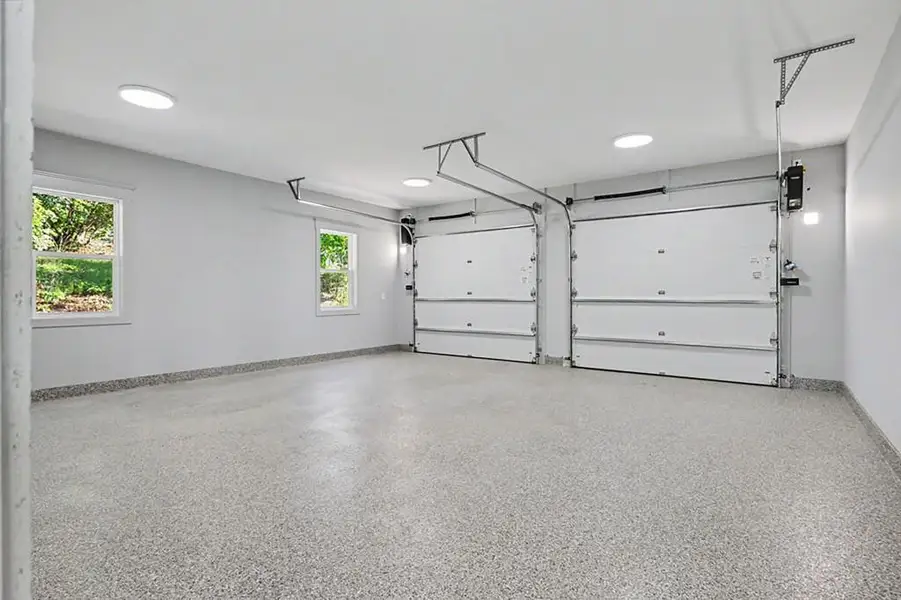 Spacious, unfurnished interior of a new home in , Morganton (Image 60). Spacious, unfurnished interior of a new home in , Morganton (Image 60).