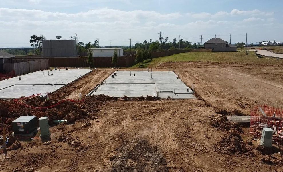 Site preparation for new homesites in Ridgeland Hills, Willis (Image 29).