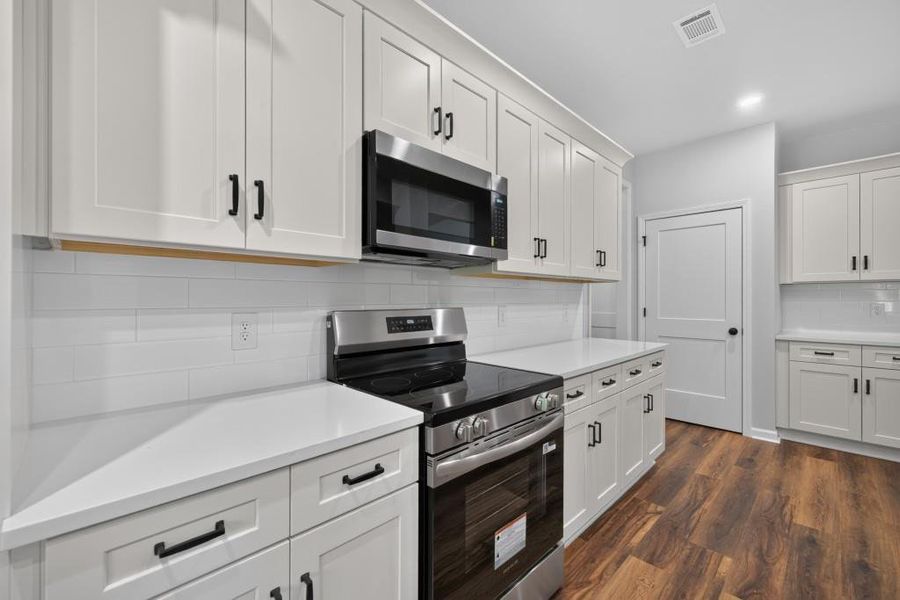 Furnished interior view inside a new home in , Commerce (Image 14).