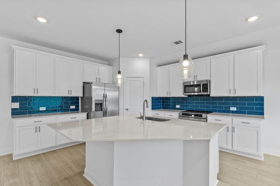 Furnished interior view inside a new home in Riverview, Georgetown (Image 12).