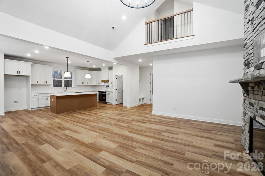 Spacious, unfurnished interior of a new home in , Crouse (Image 44).