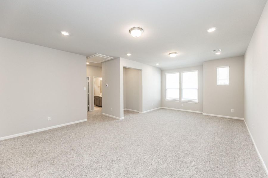 Spacious, unfurnished interior of a new home in Dunvale Village - Patio Home Collection, Houston (Image 31). Spacious, unfurnished interior of a new home in Dunvale Village - Patio Home Collection, Houston (Image 31).