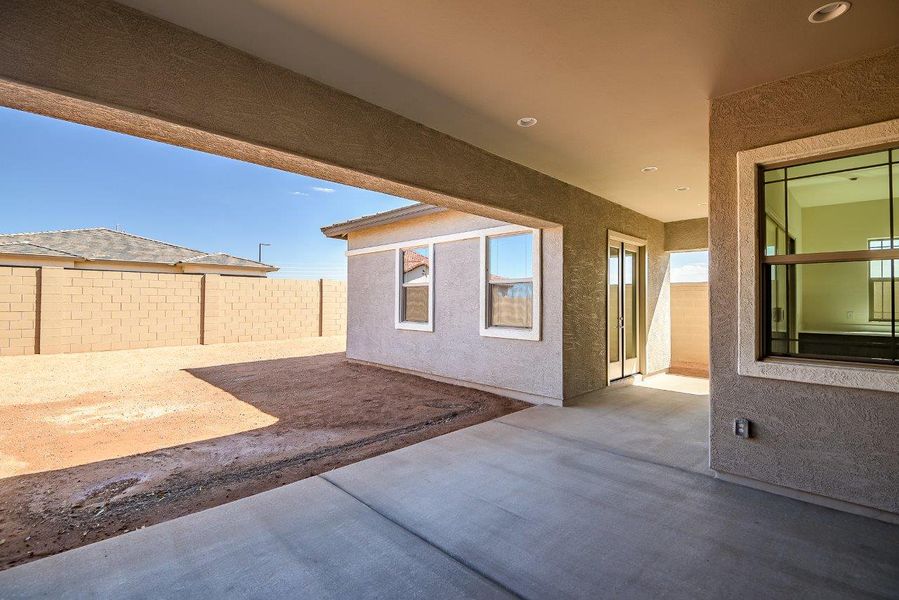 Spacious, unfurnished interior of a new home in Palo Verde at North Creek, Queen Creek (Image 22).