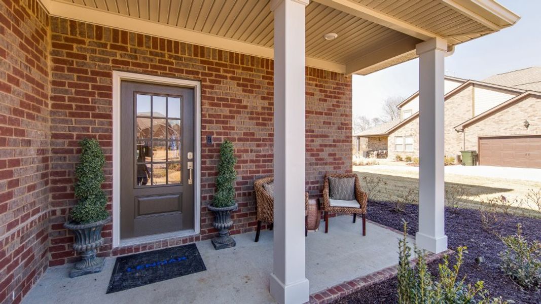 Vineyard-Grove Classic Collection Rosemary Outdoor Space