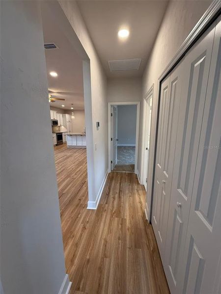 Spacious, unfurnished interior of a new home in Lugano, Gainesville (Image 21).