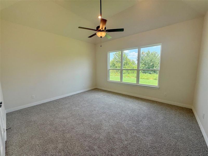 Spacious, unfurnished interior of a new home in Calhoun Acres, Azle (Image 12). Spacious, unfurnished interior of a new home in Calhoun Acres, Azle (Image 12).
