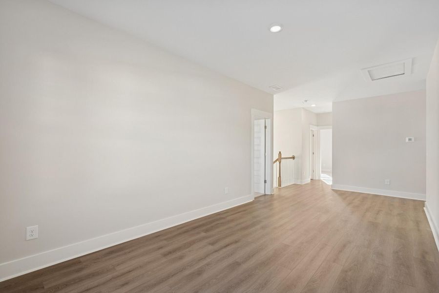 Spacious, unfurnished interior of a new home in Nexton - Midtown - The Village Collection, Summerville (Image 22).