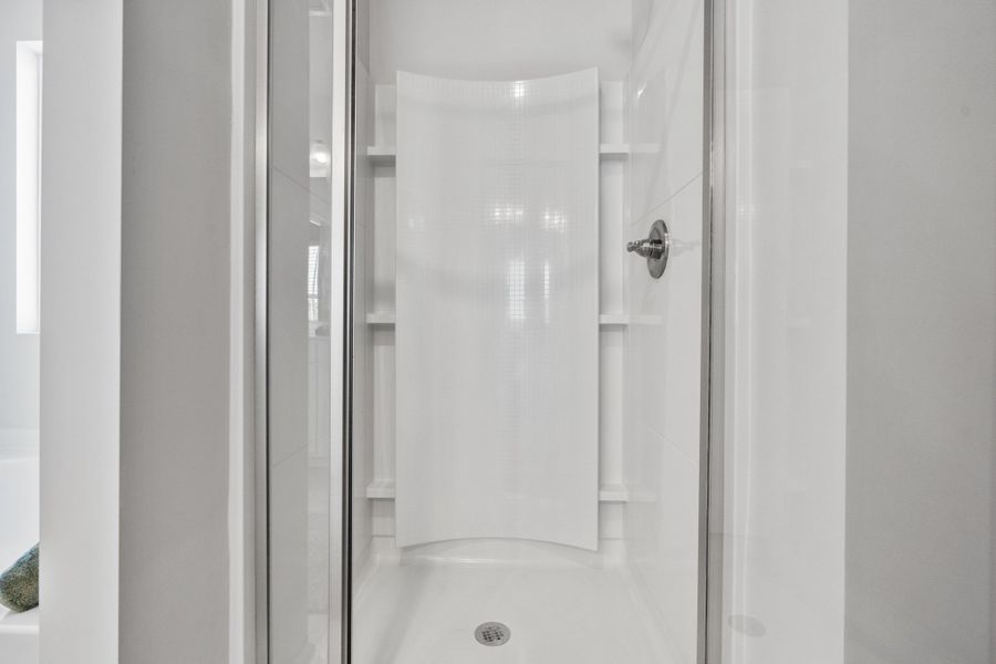 *This is a marketing photo. Colors/options may be different.*