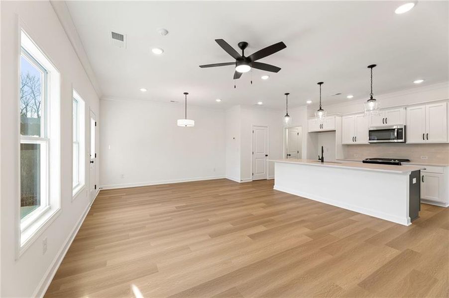 Spacious, unfurnished interior of a new home in River Walk Place, Lawrenceville (Image 16).