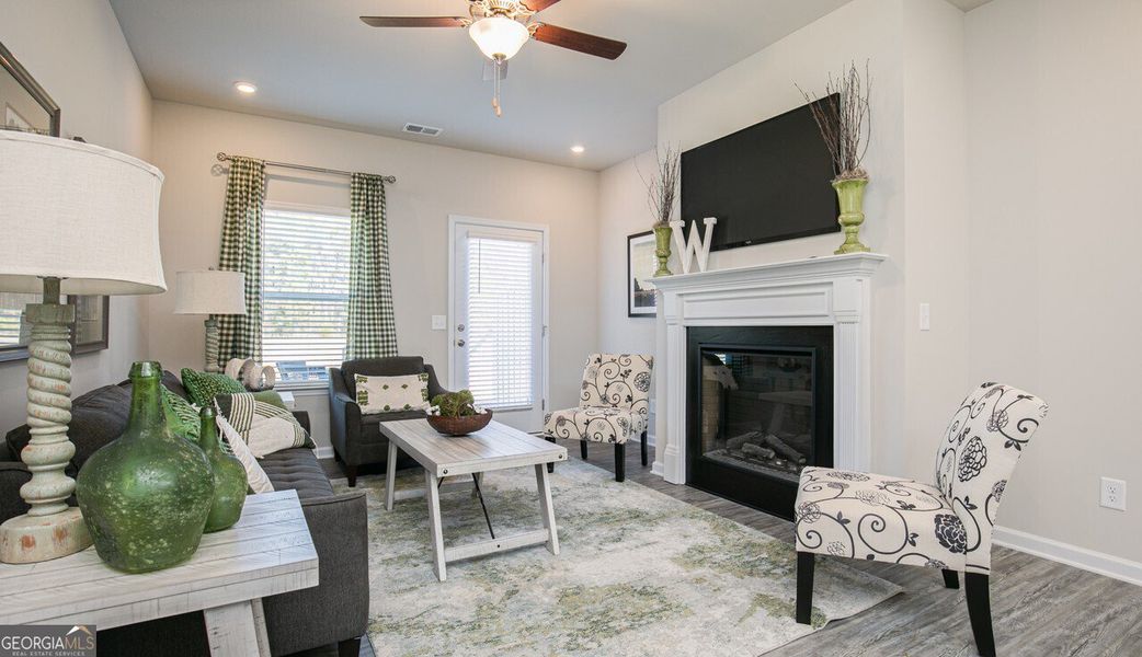 Furnished interior view inside a new home in The Cottages of Silvertown, Thomaston (Image 6).