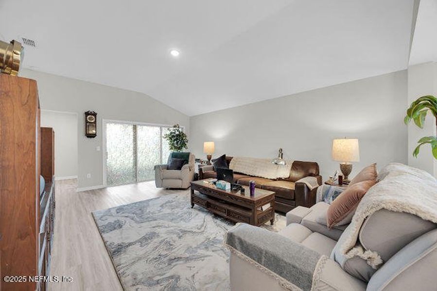 Furnished interior view inside a new home in Edinburgh Village, Jacksonville (Image 5). Furnished interior view inside a new home in Edinburgh Village, Jacksonville (Image 5).