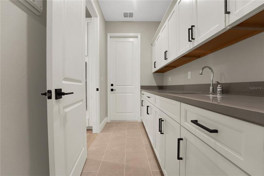 Furnished interior view inside a new home in Palms at Windermere, Windermere (Image 12). Furnished interior view inside a new home in Palms at Windermere, Windermere (Image 12).