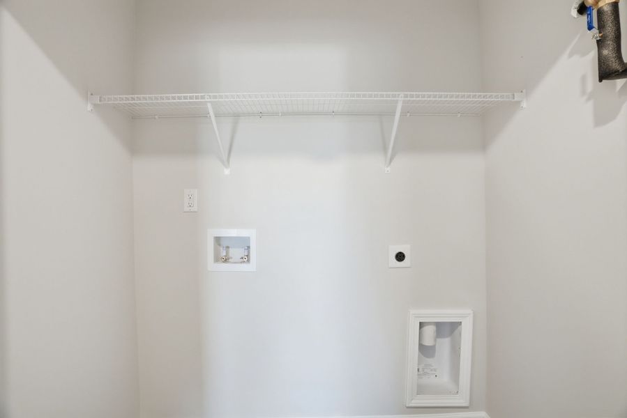 Spacious, unfurnished interior of a new home in Hunters Branch Townhomes, Hopkins (Image 22).