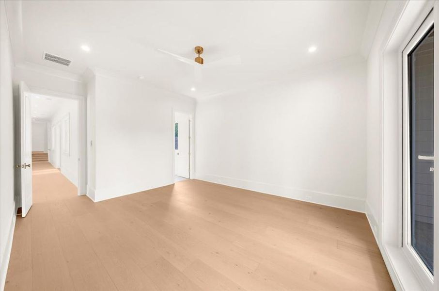 Spacious, unfurnished interior of a new home in , Canton (Image 24).