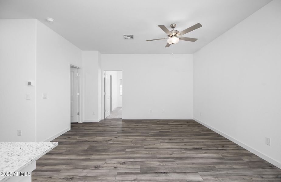 Southwest_Ash_A_L_006