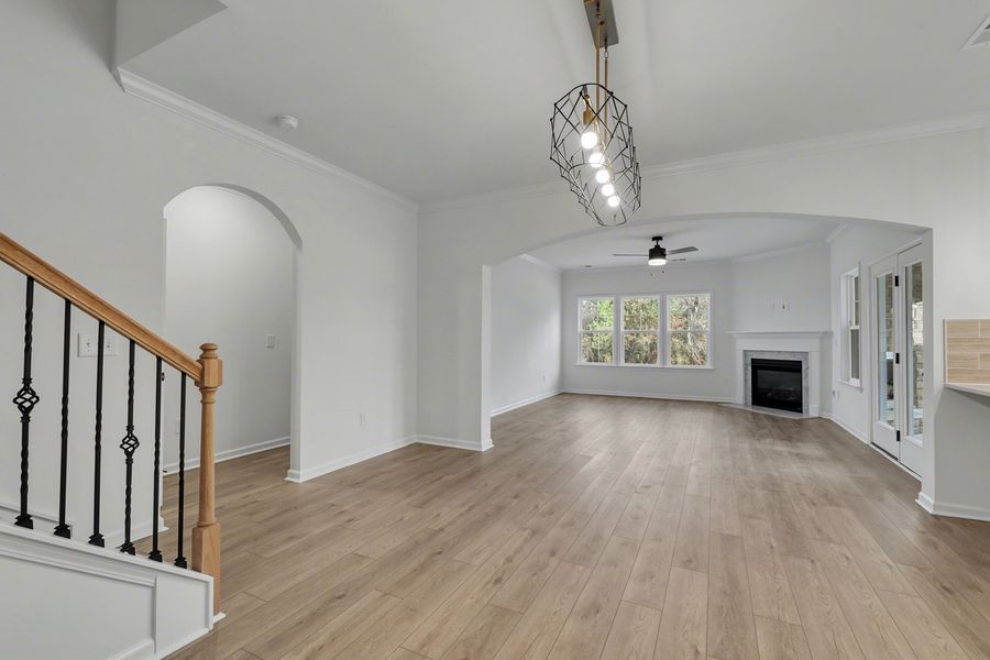 Spacious, unfurnished interior of a new home in Arcadia, Myrtle Beach (Image 22).