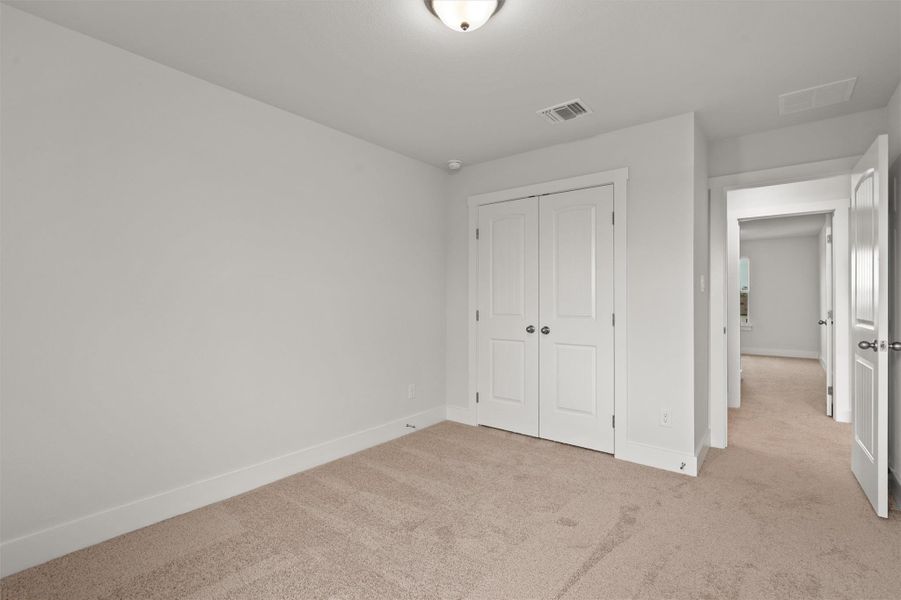 Spacious, unfurnished interior of a new home in Enclave at Cele, Pflugerville (Image 30). Spacious, unfurnished interior of a new home in Enclave at Cele, Pflugerville (Image 30).