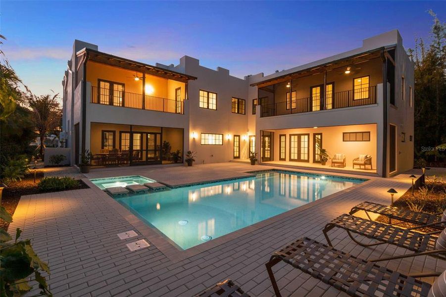 Exterior details and patio area of a home in , Sarasota (Image 4).