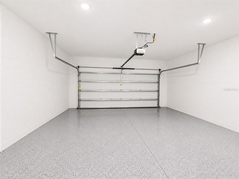 Spacious, unfurnished interior of a new home in , Orange City (Image 15). Spacious, unfurnished interior of a new home in , Orange City (Image 15).