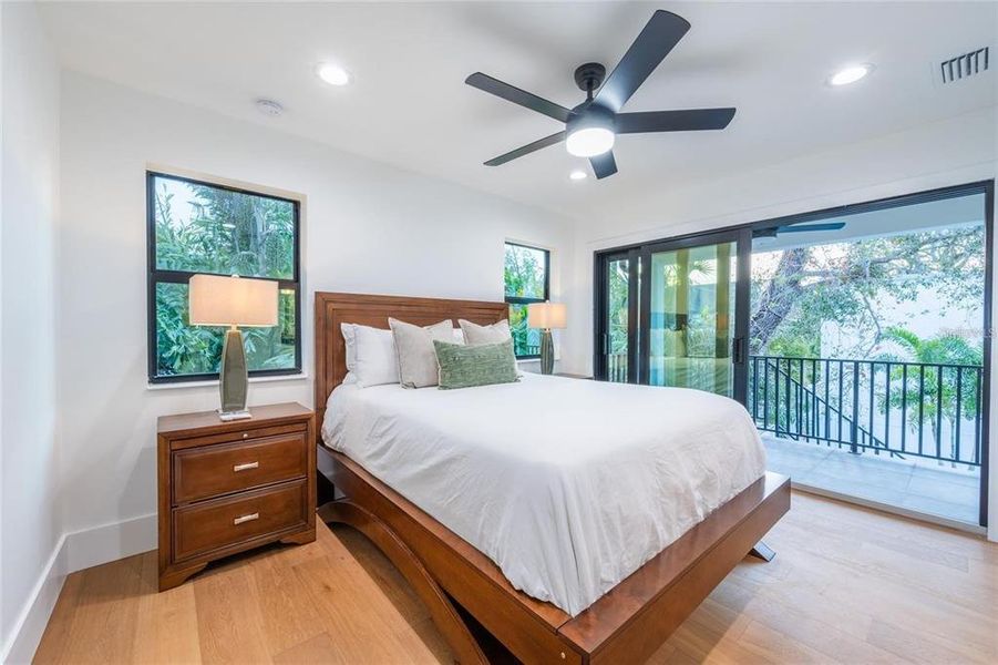 Furnished interior view inside a new home in , Sarasota (Image 17).