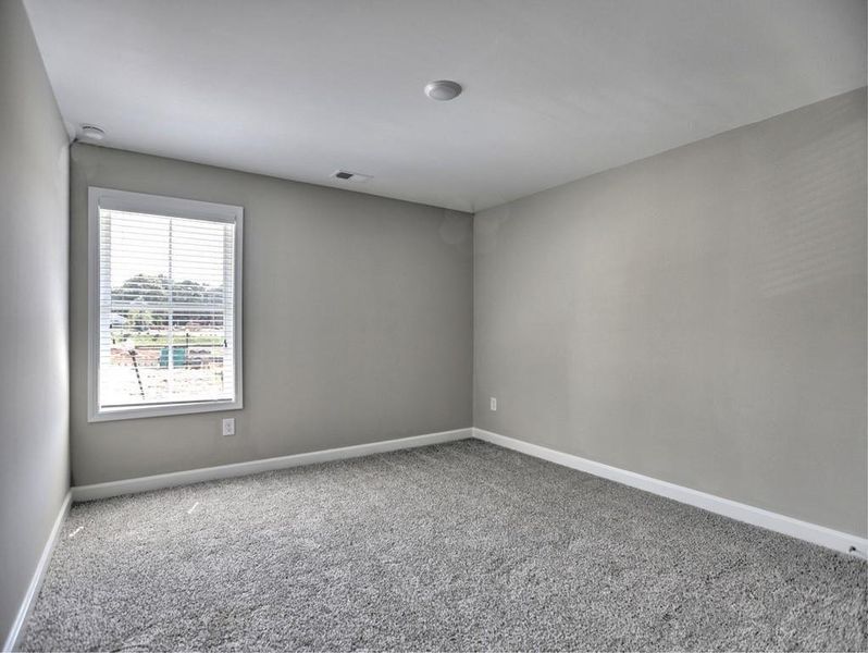 Spacious, unfurnished interior of a new home in East Park Village, Kennesaw (Image 23).