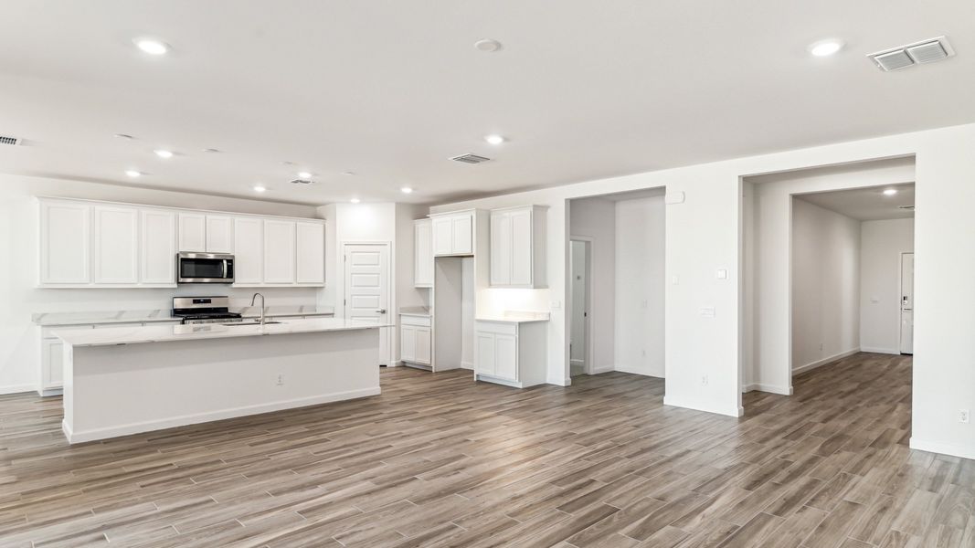 Representative unfurnished interior of a home built from the Cobalt by D.R. Horton in The Ridge at Stone Butte, Phoenix (Image 25).