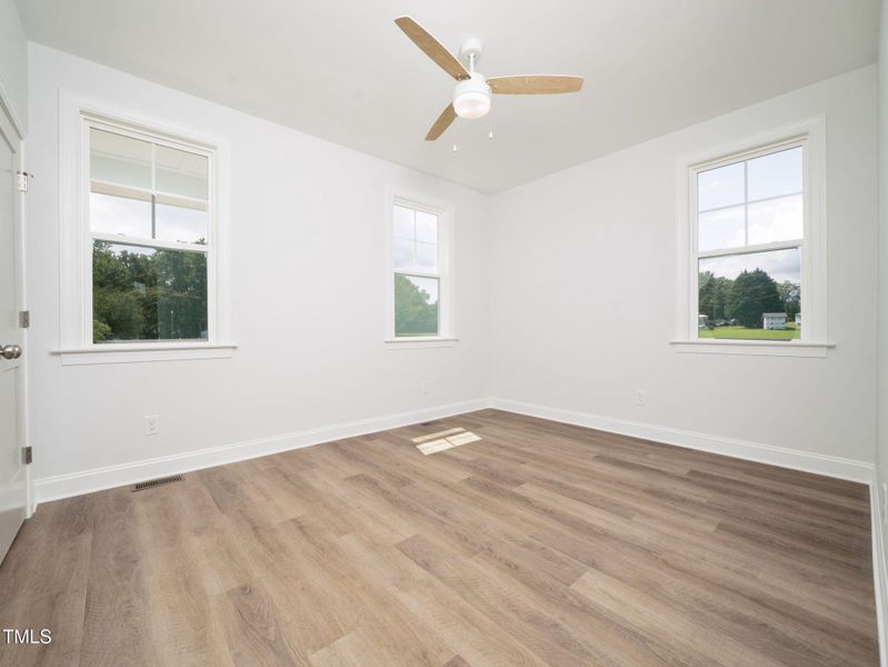 24-web-or-mls-15 Bella-28 24-web-or-mls-15 Bella-28