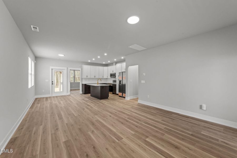 19-web-or-mls-VB4A5658