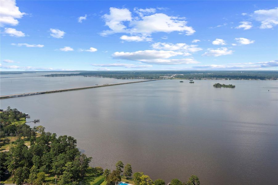 Image 43 of a home in Woodland Lakes.