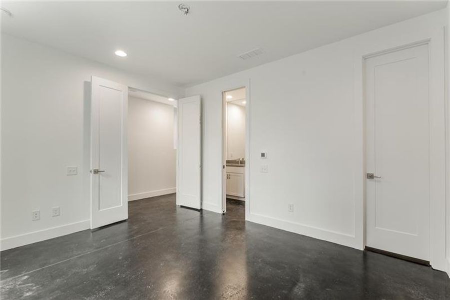 Spacious, unfurnished interior of a new home in Maynard Terrace Townhomes, Atlanta (Image 22). Spacious, unfurnished interior of a new home in Maynard Terrace Townhomes, Atlanta (Image 22).