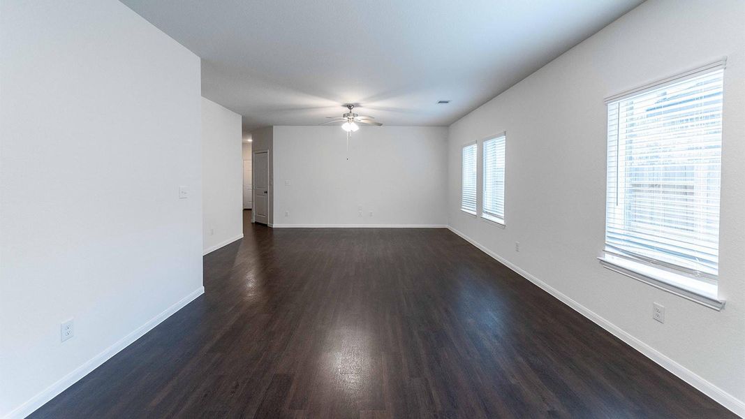 Spacious, unfurnished interior of a new home in The Canopies, Splendora (Image 16).